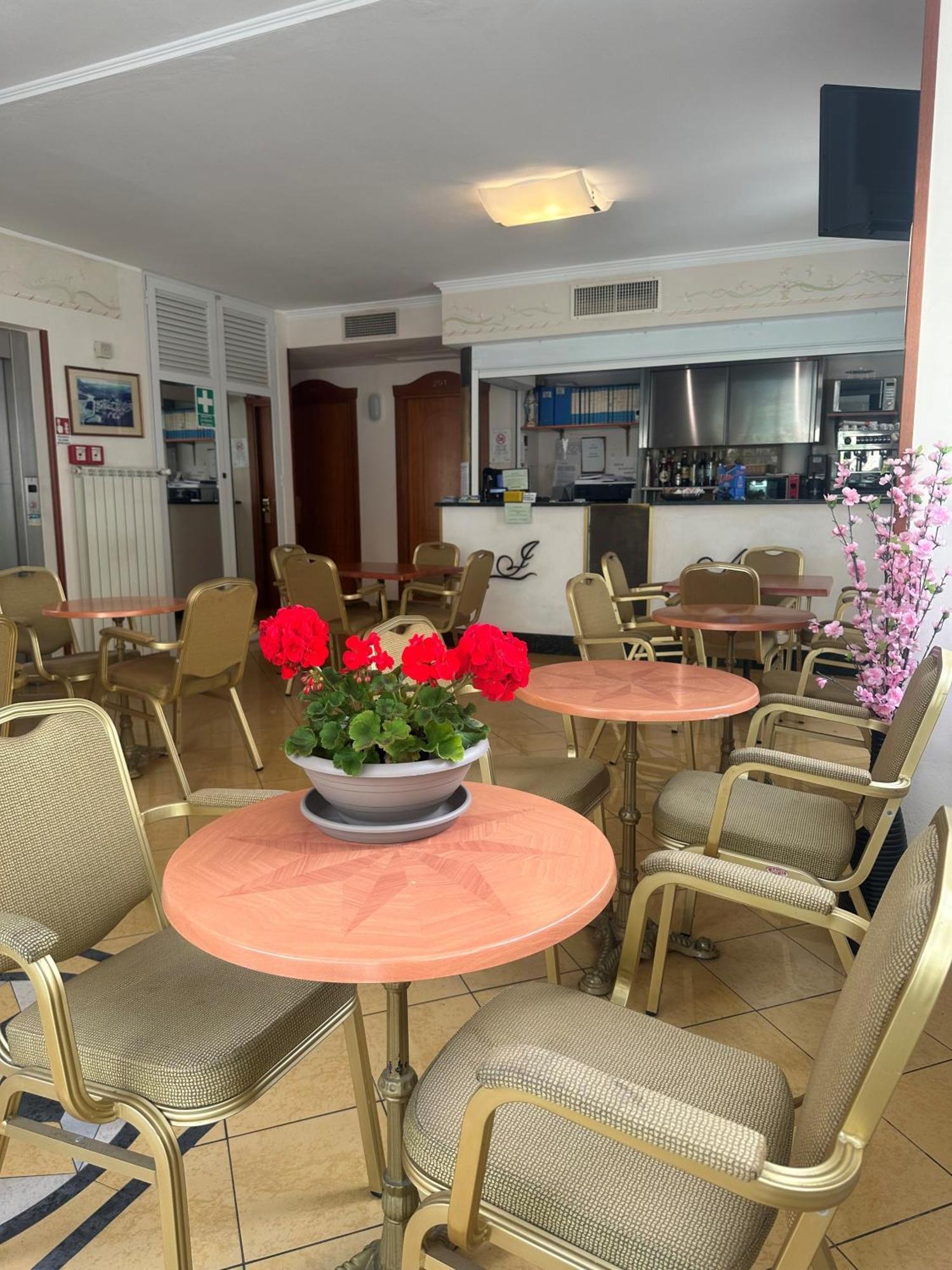 Hotel Jean Marie Arma di Taggia